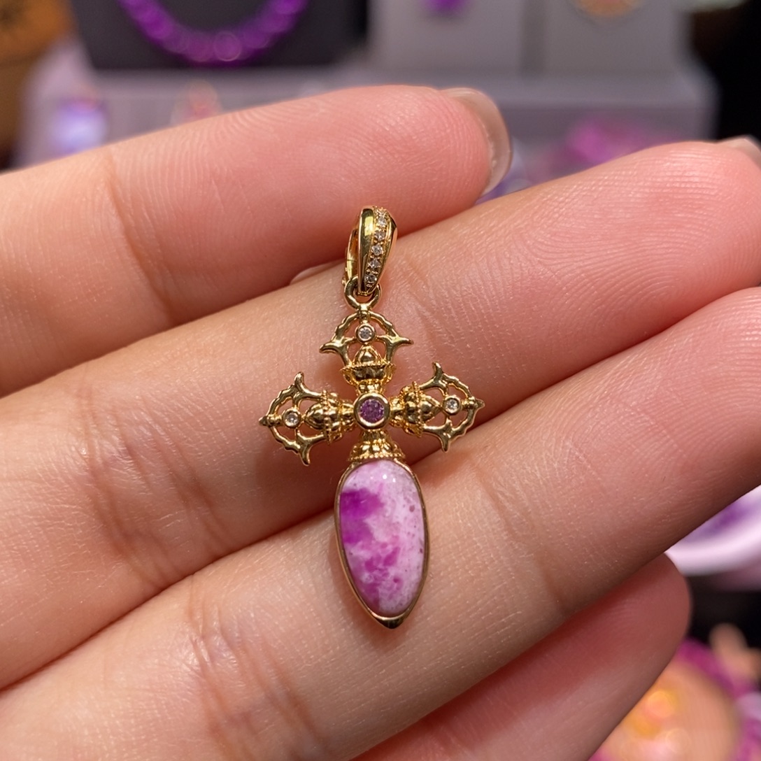 苏纪石（舒俱来）18K金镶嵌吊坠(不含链)