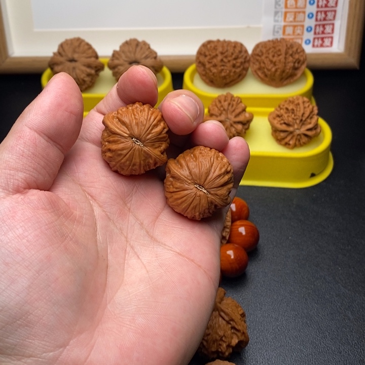 喝***嗝文玩核桃把件铁锤118