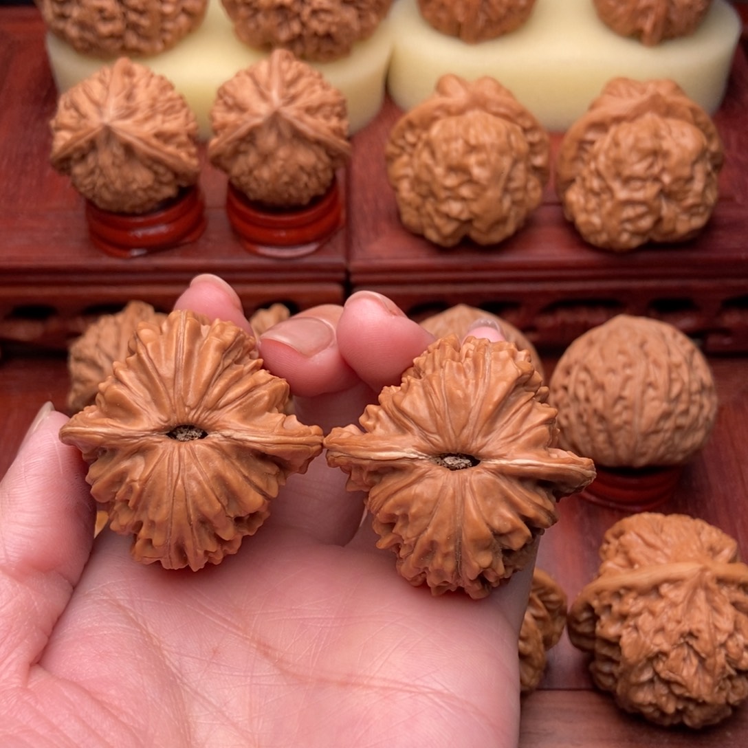 桃核把件头***角平谷一代楼41