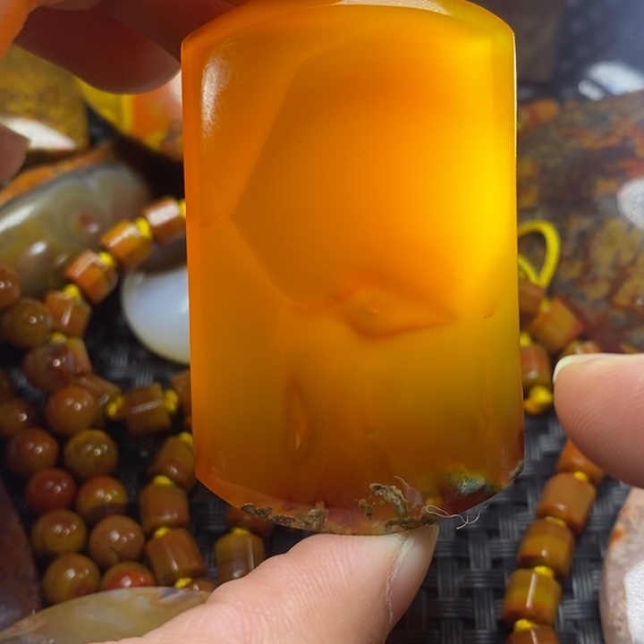 玛瑙/玉髓颈饰未镶嵌