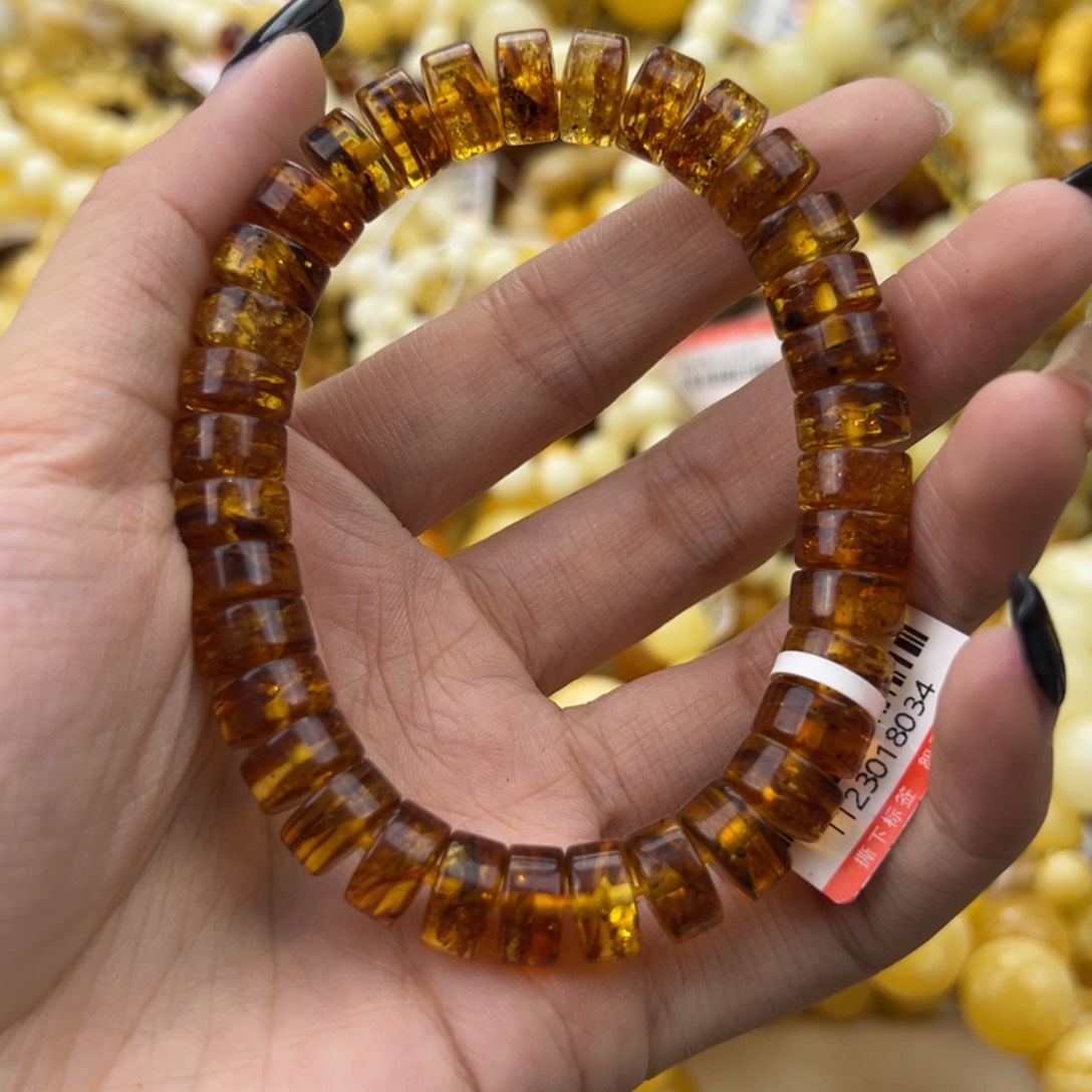 琥珀珠宝奇石未镶嵌