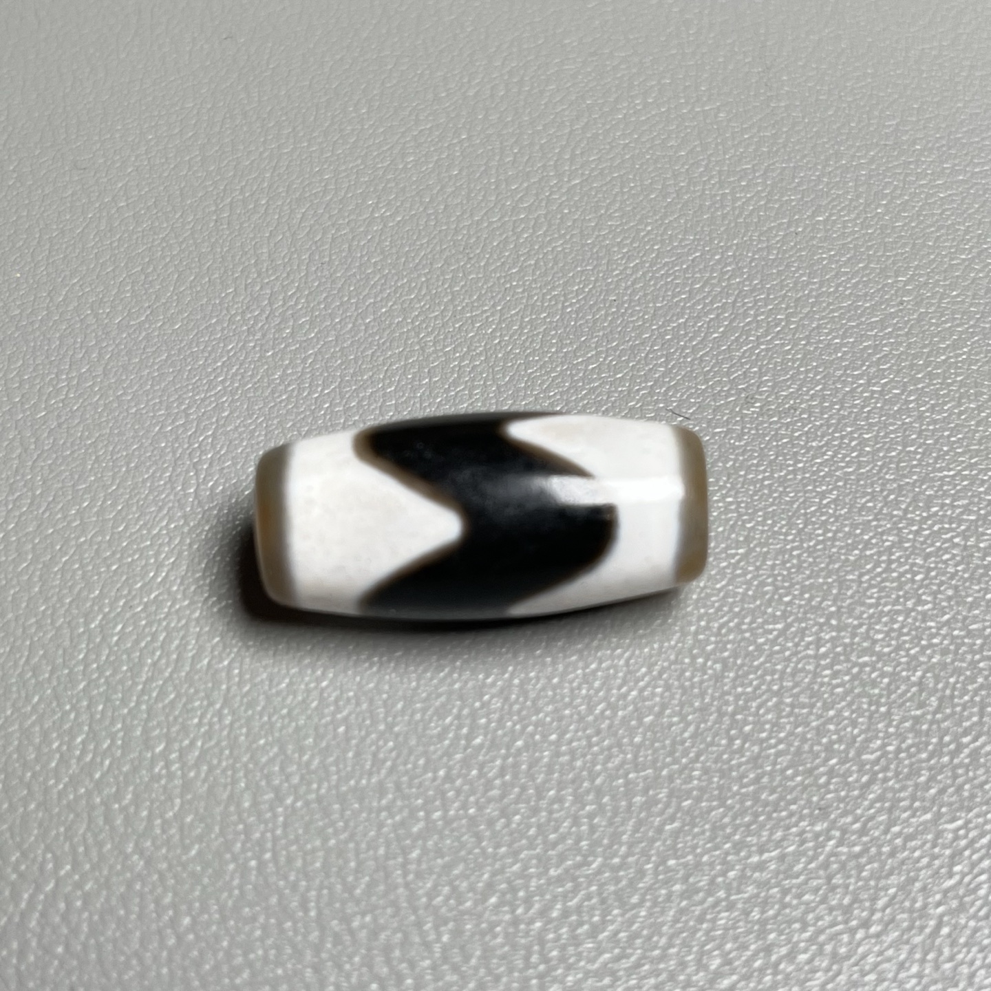 梵潮珠宝黑白虎牙天珠天然玛瑙吊坠藏式风格时尚简约民族风男女款