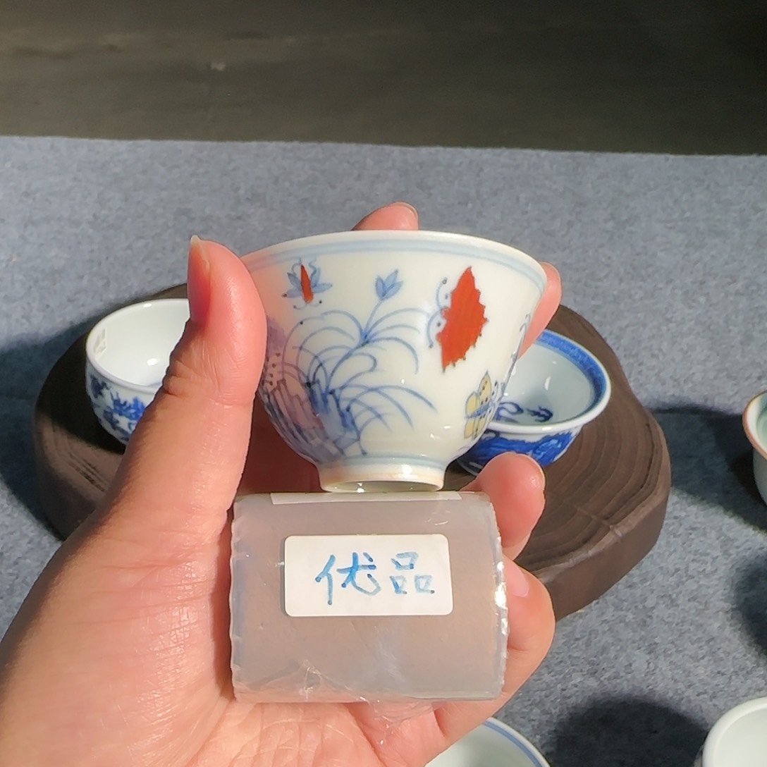 尴尬打击君君里了咯君君咯君君君君