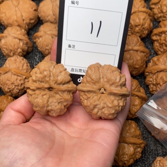 桃核吊坠箱*我是第一百个