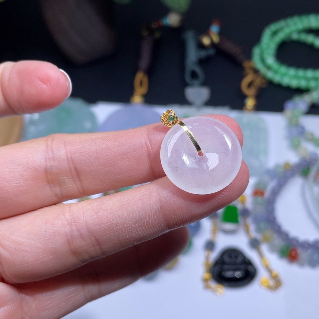 翡翠颈饰18K金镶嵌扣子