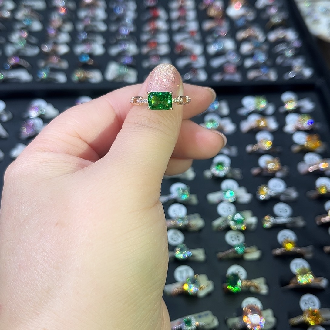 莫桑石非金属B K枚链条祖母冰花两卡-10