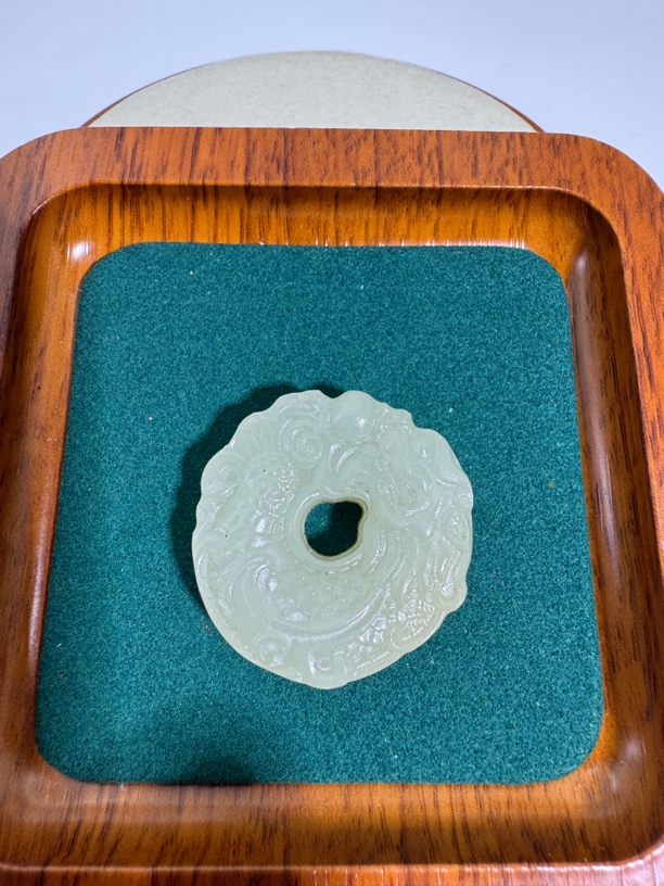 非金属玻璃吊坠 A073晴色平安龙牌