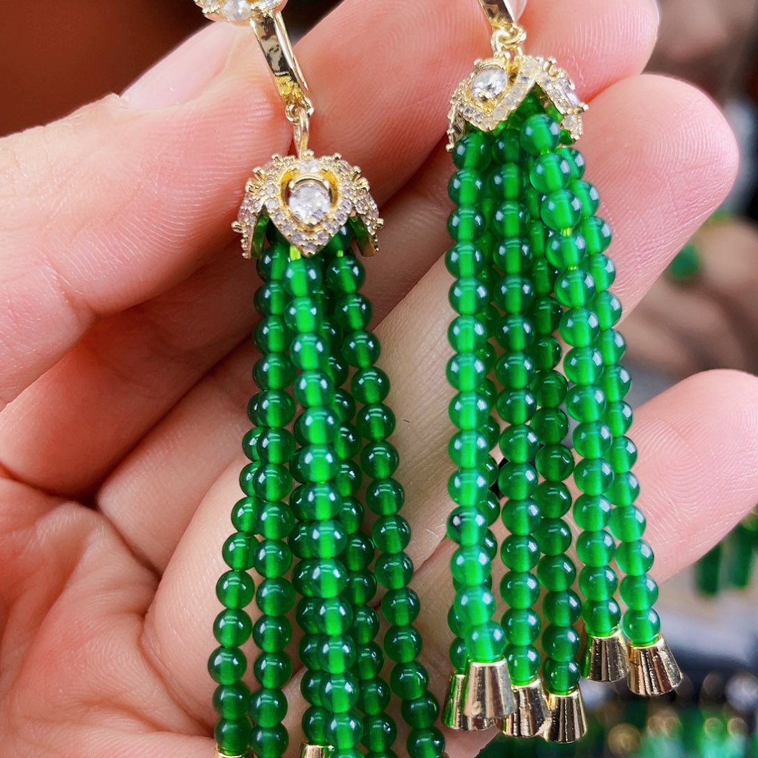 玛瑙/玉髓未镶嵌耳饰