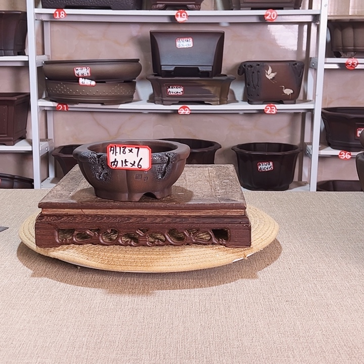 紫砂花盆紫砂花盆