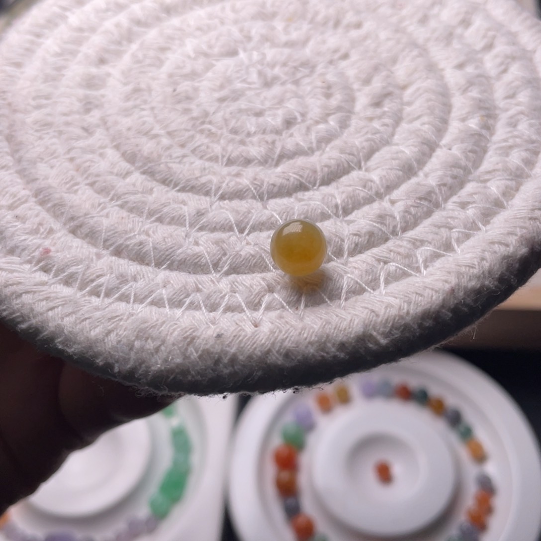 未镶嵌手链翡翠卡7.9鸳鸯黄珠