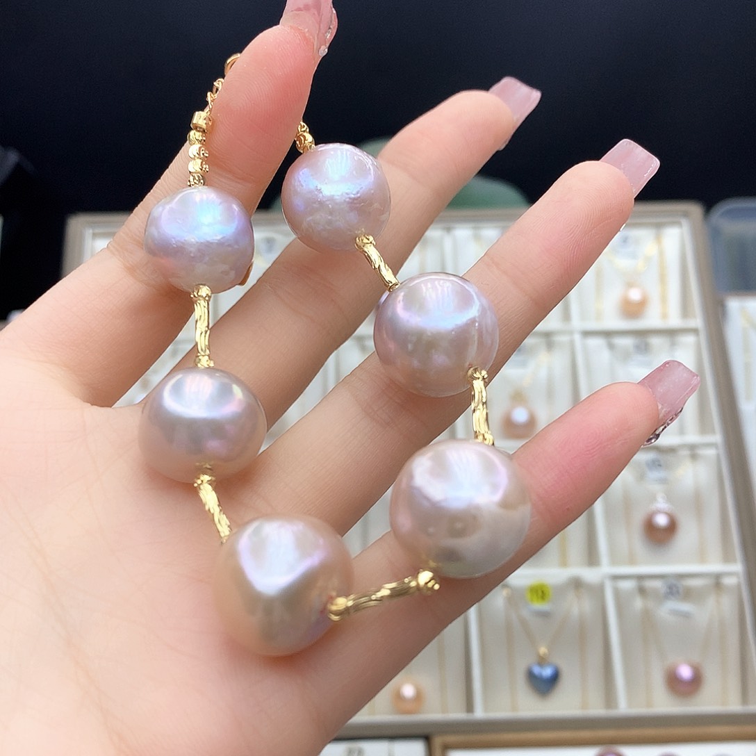 淡水珍珠颈饰合金