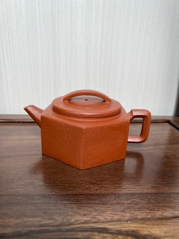 宜兴原矿紫砂，六方汉瓦壶250c精工半手泥料安全喜欢直接下单