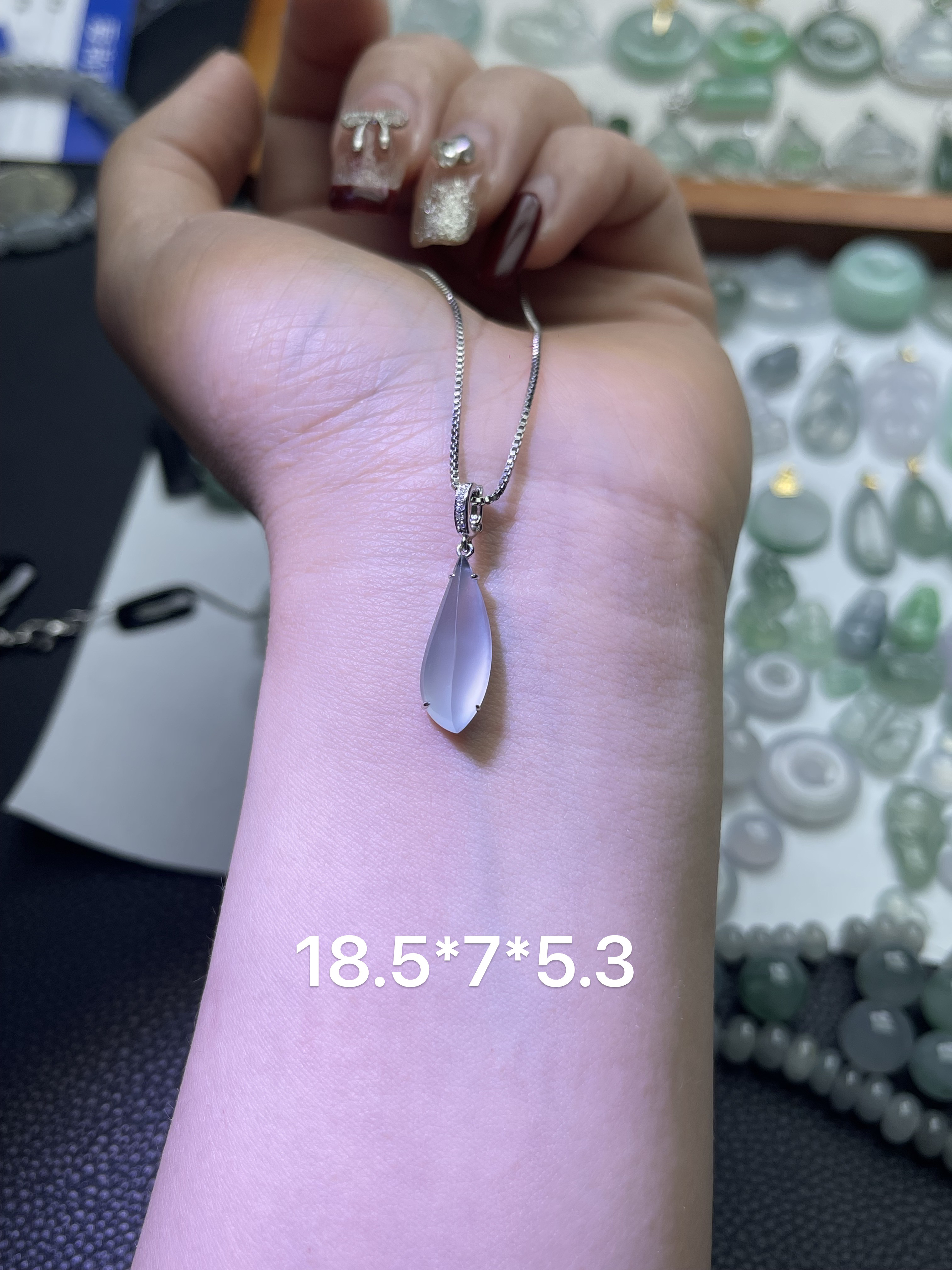 天然缅甸翡翠A货白冰随行吊坠气质白色精美精致时尚