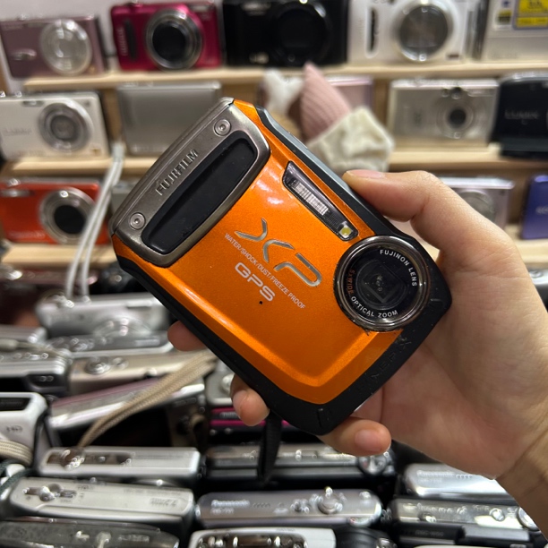 9新 Fujifilm/富士 富士xp150橘色1440万像素5倍光学变焦