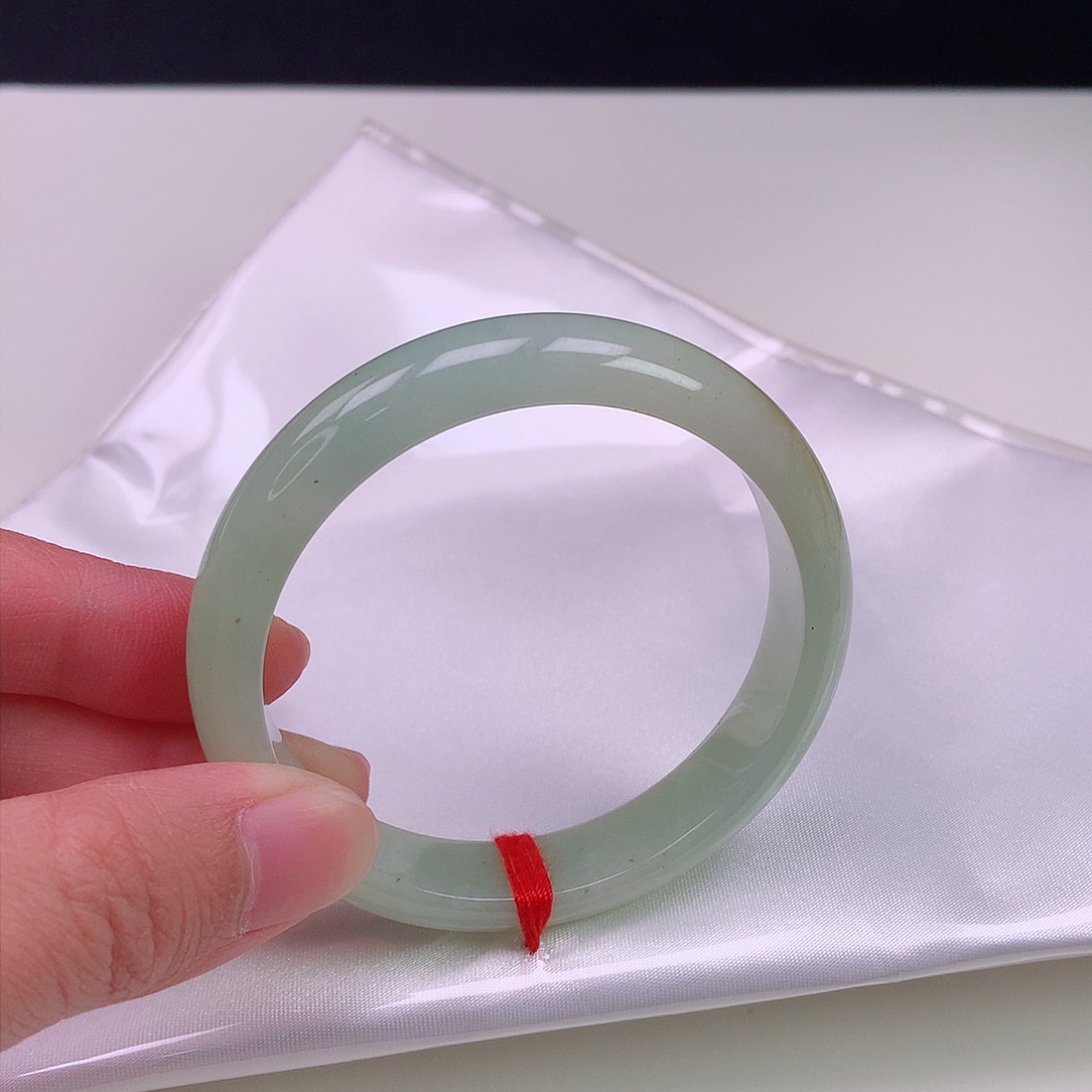 翡翠手镯未镶嵌53正圈