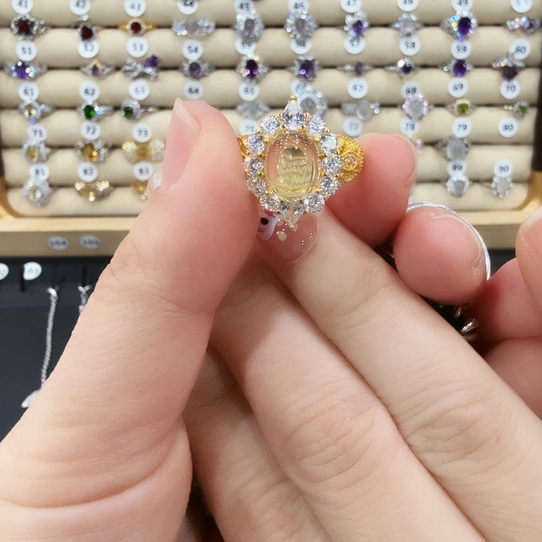 蛇纹石玉颈饰银S925镶嵌鱼**安