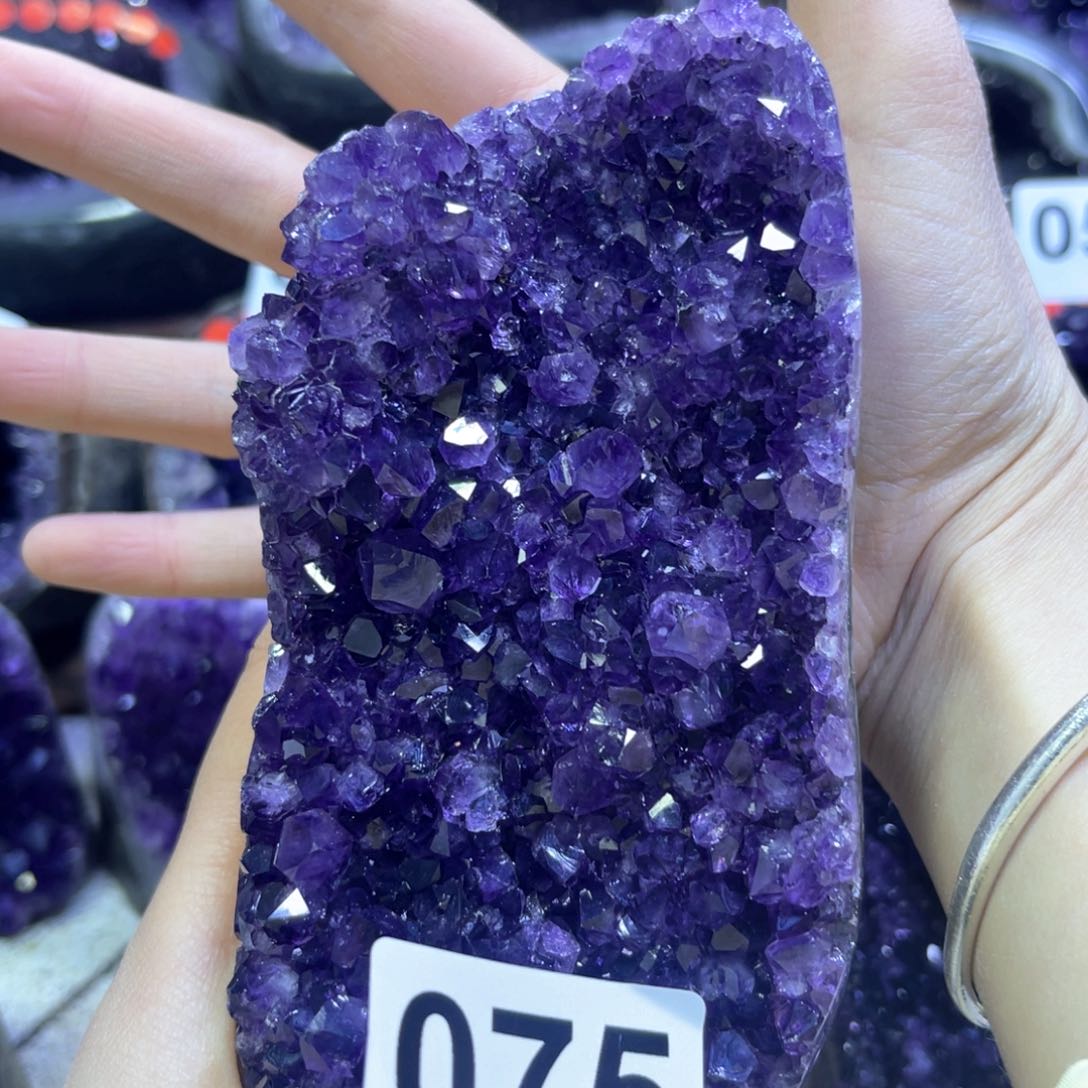 紫晶摆件未镶嵌紫水晶