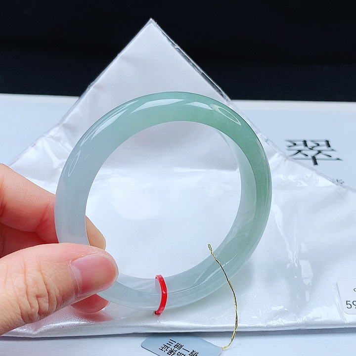 翡翠手镯未镶嵌59➕圈口