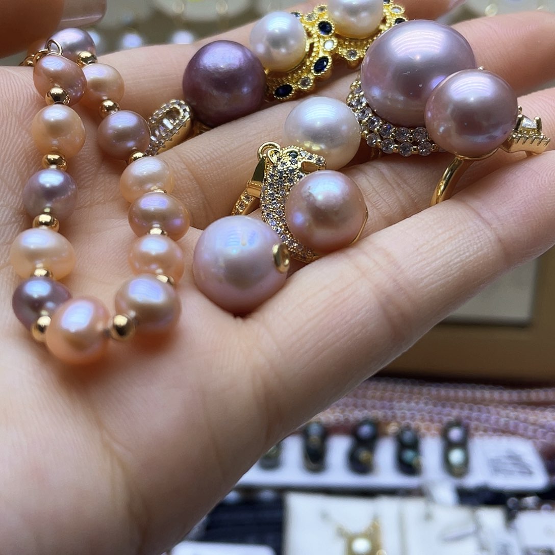 淡水珍珠颈饰未镶嵌