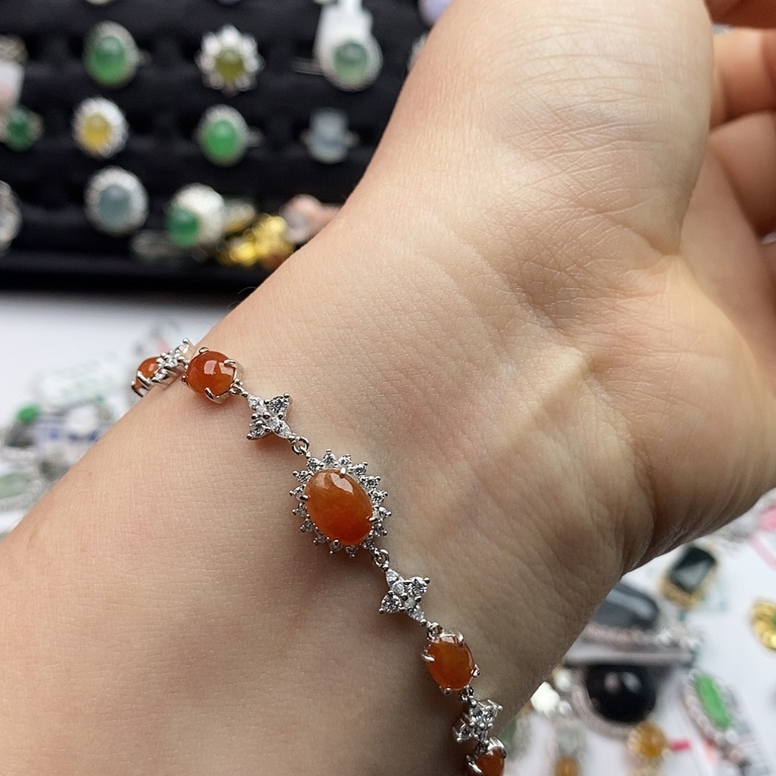 翡翠未镶嵌戒指翡翠