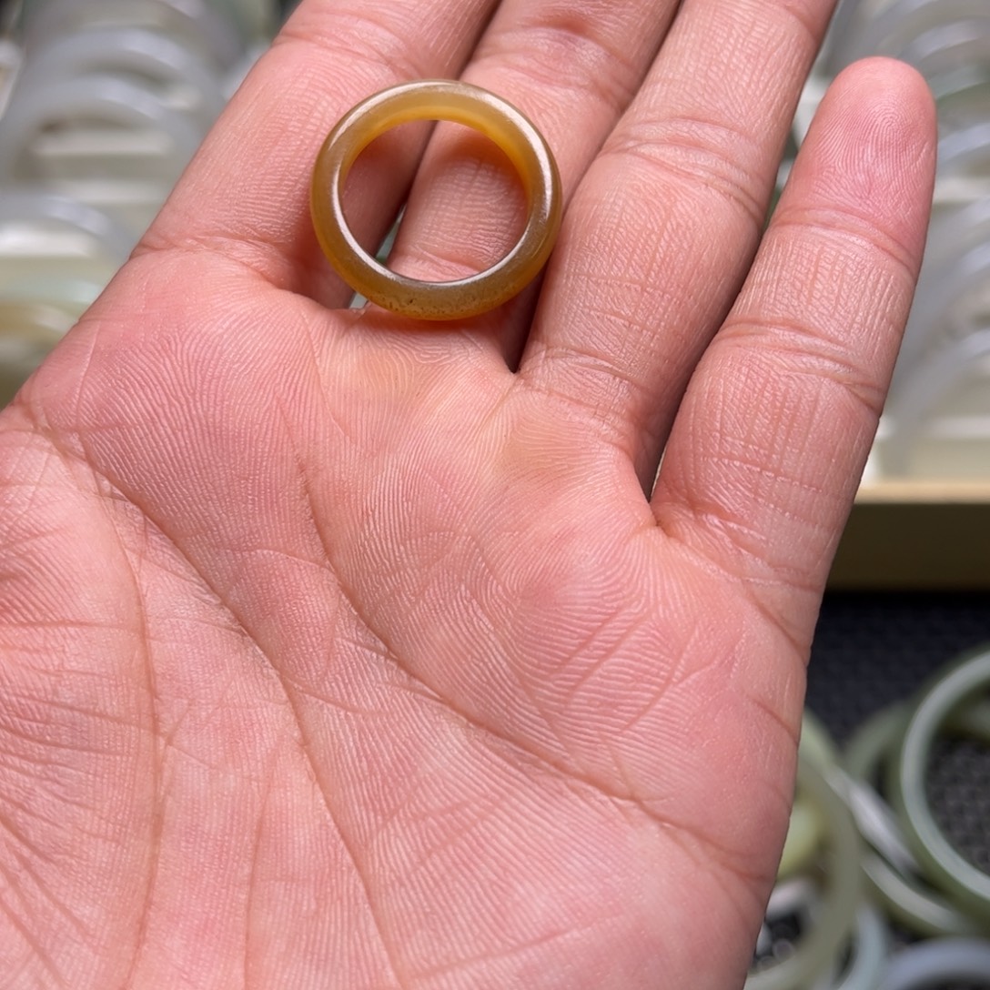 和田玉未镶嵌珠宝半成品指环17