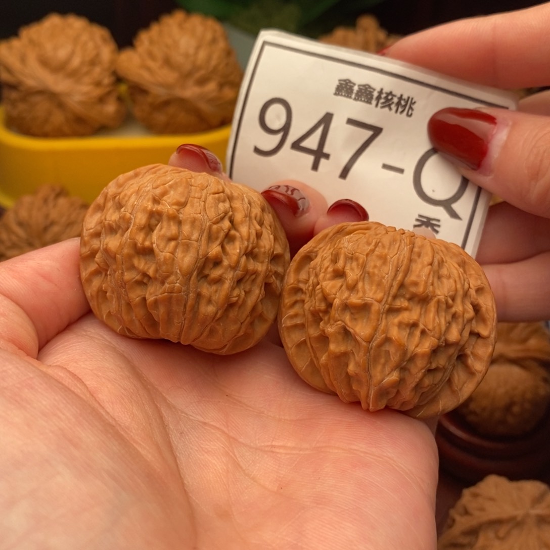 文玩核桃把件正磨40