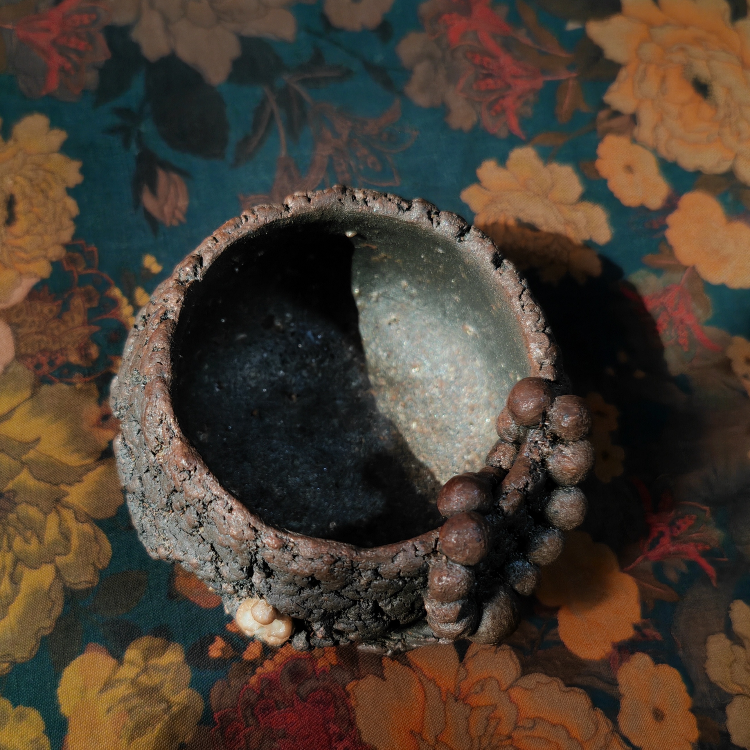 佛珠杯爆裂纹理容量约90毫升口径约6.3厘米高约5.2厘米茶杯