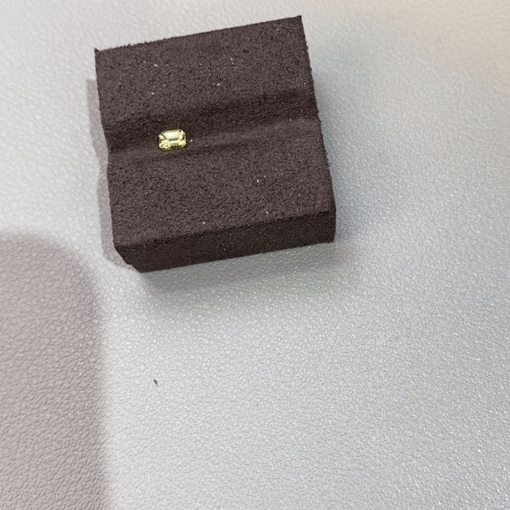 金绿宝石裸石未镶嵌0.24克拉