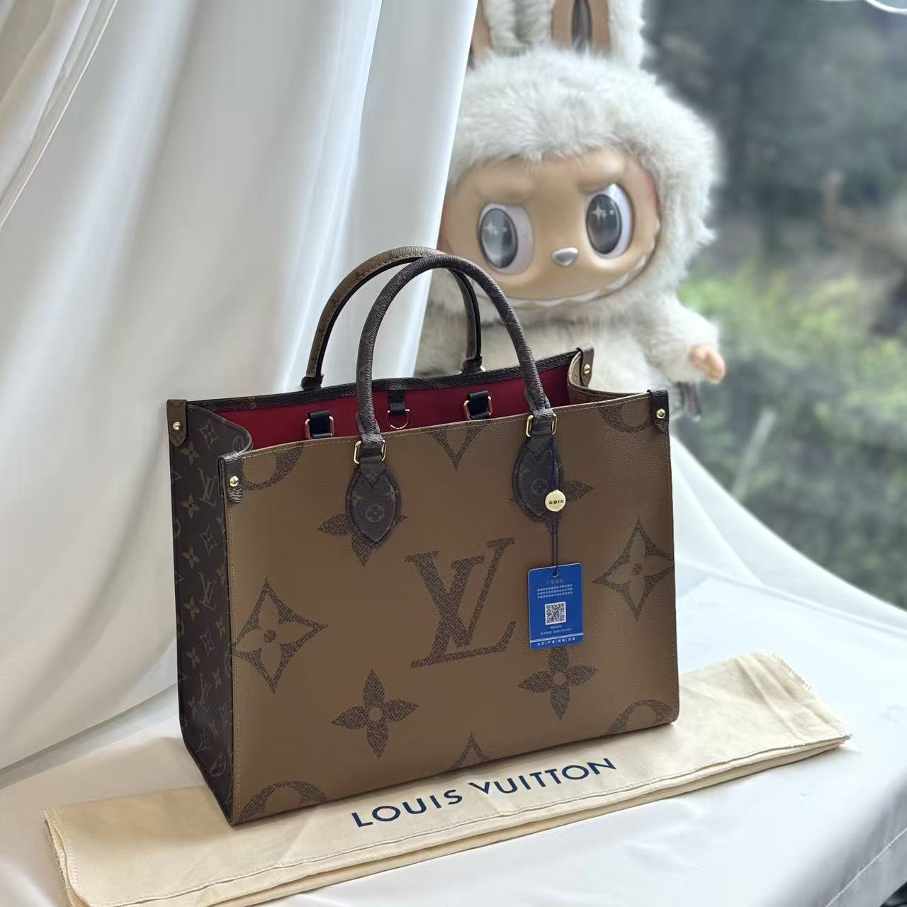 99新 LouisVuitton/路易威登 老花中号Onthego托特单肩包芯片