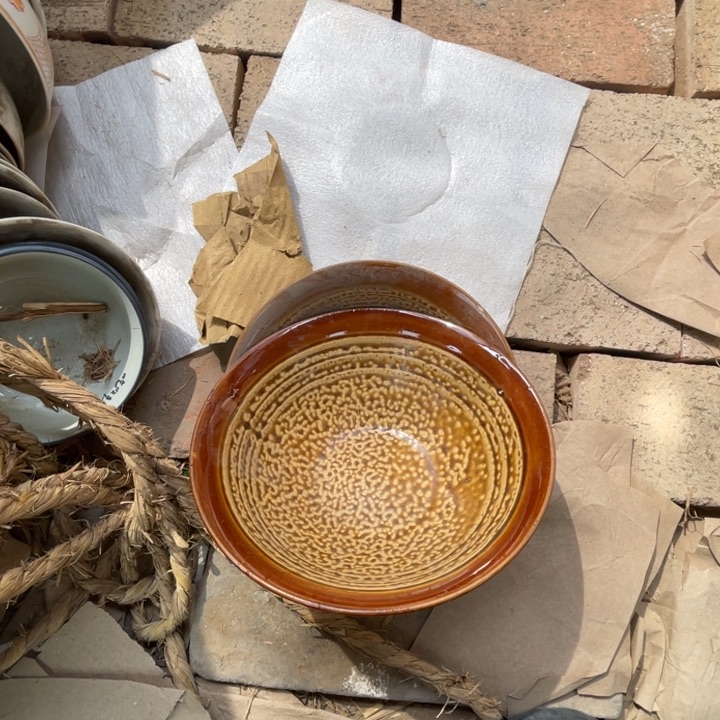 陶瓷盘子碗砂锅都有