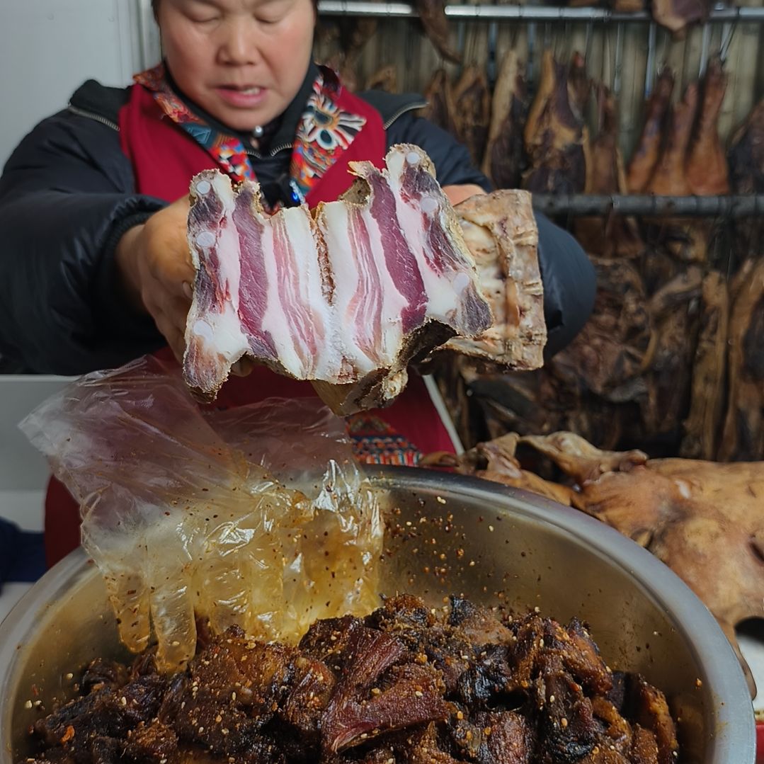 腊肉五花肉八仙地方特产