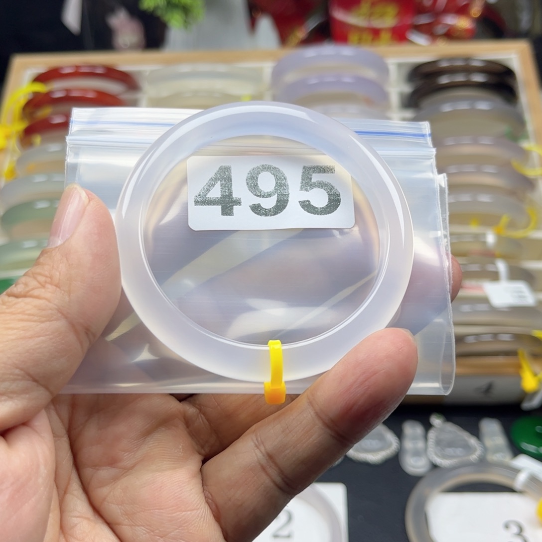 玛瑙/玉髓手镯未镶嵌不*道55.2