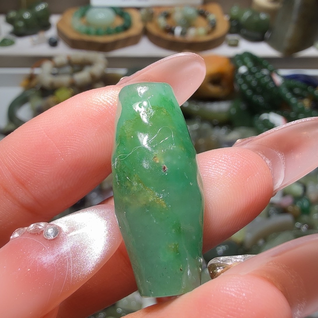 和田玉未镶嵌珠宝奇石