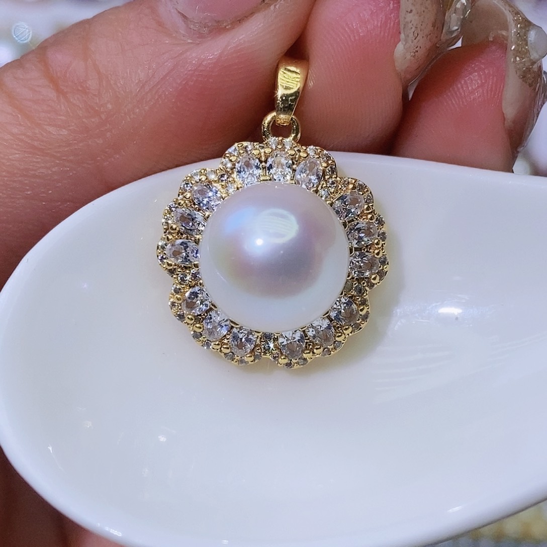 淡水珍珠颈饰合金