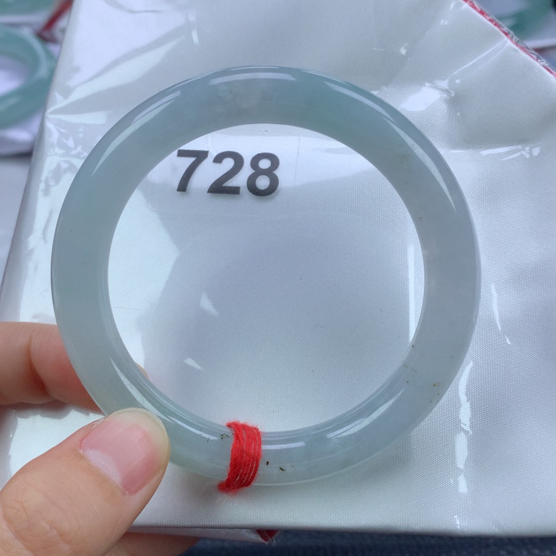 翡翠手镯未镶嵌55圆