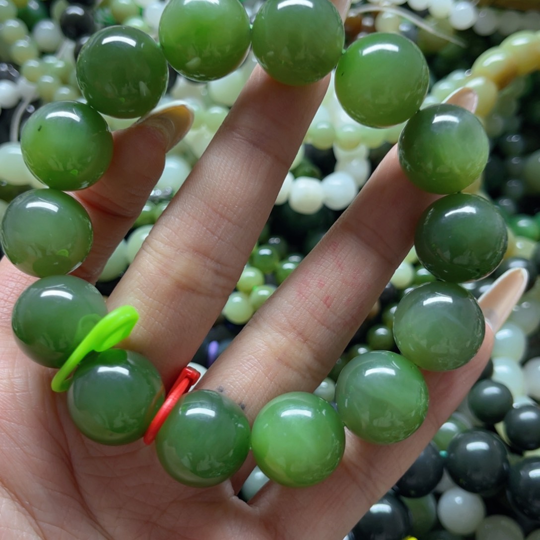 和田玉手链未镶嵌