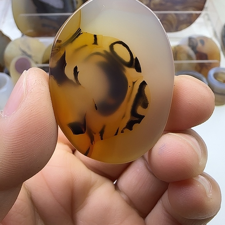玛瑙/玉髓未镶嵌颈饰
