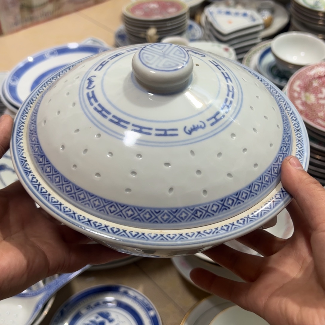 瓷23厘米玲珑品锅