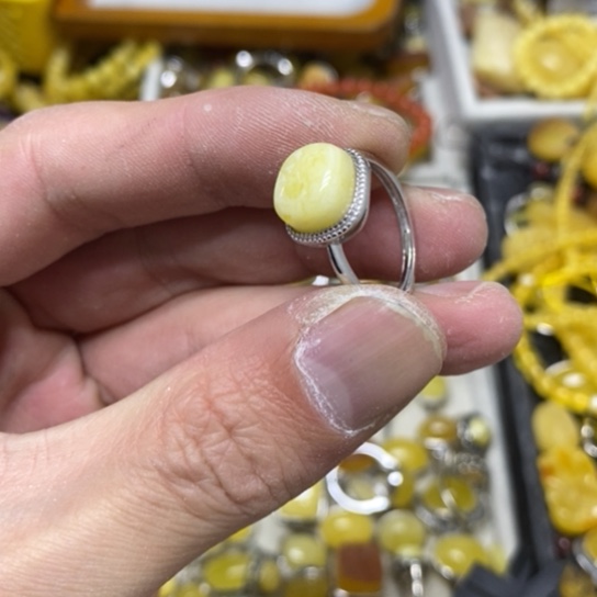 蜜蜡裸石银S925镶嵌戒指