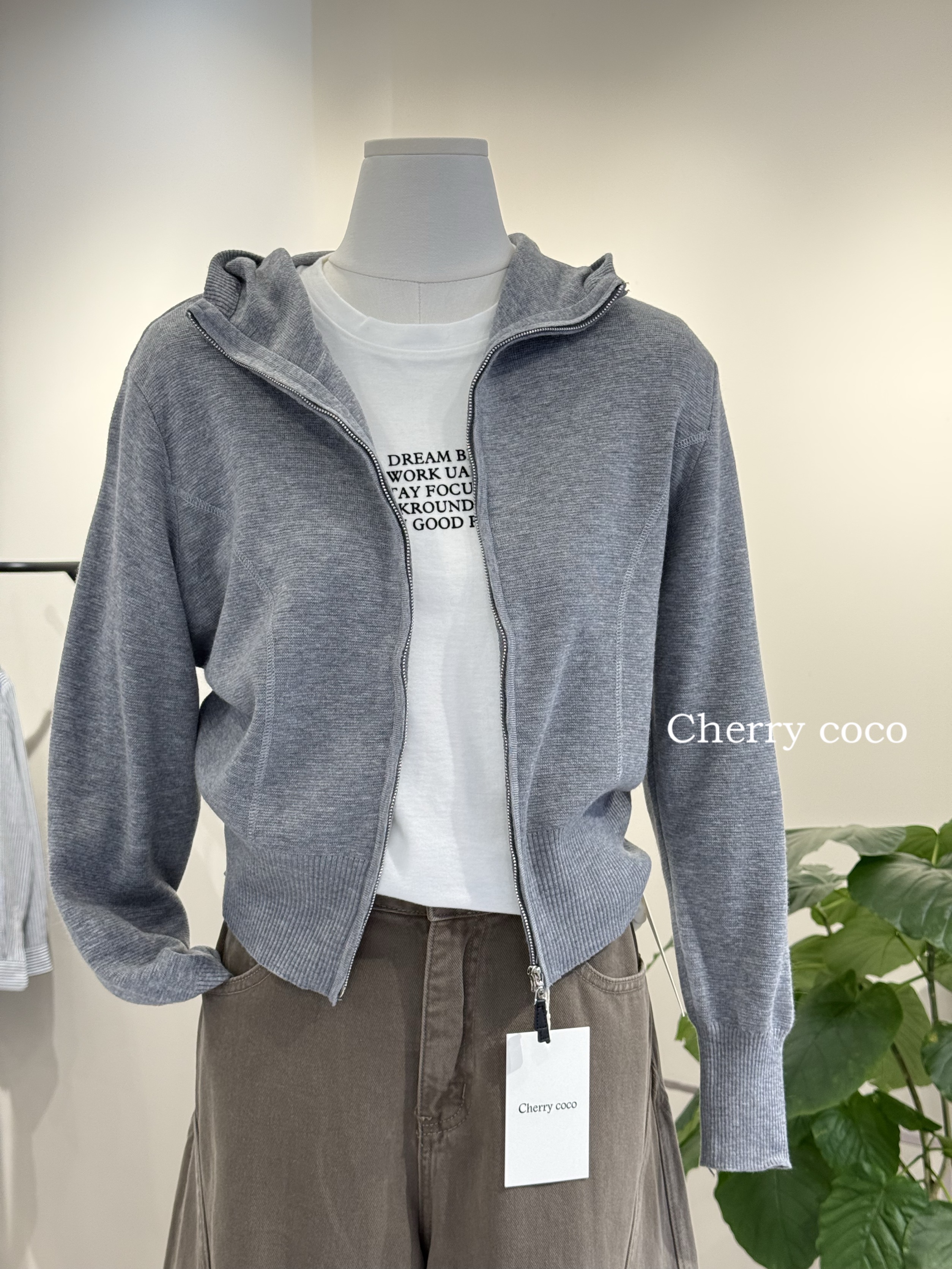 C25813-简约休闲连帽短款针织衫外套女