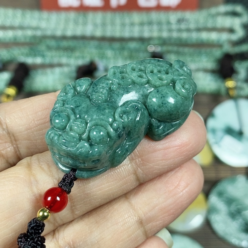 【闪购商品】翡翠颈饰未镶嵌玉吊坠翡翠玉四钱貔貅吊坠