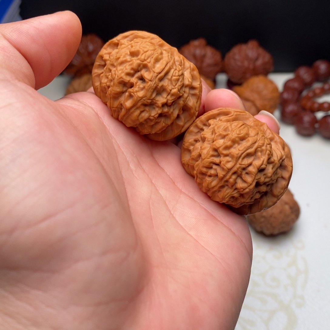 把件文玩核桃40野生核王