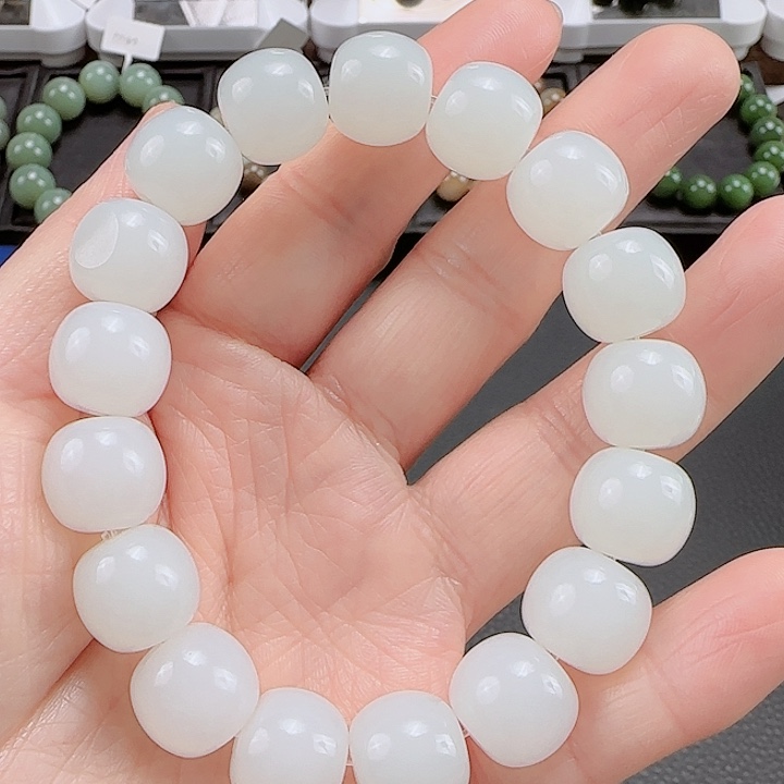 和田玉手串未镶嵌