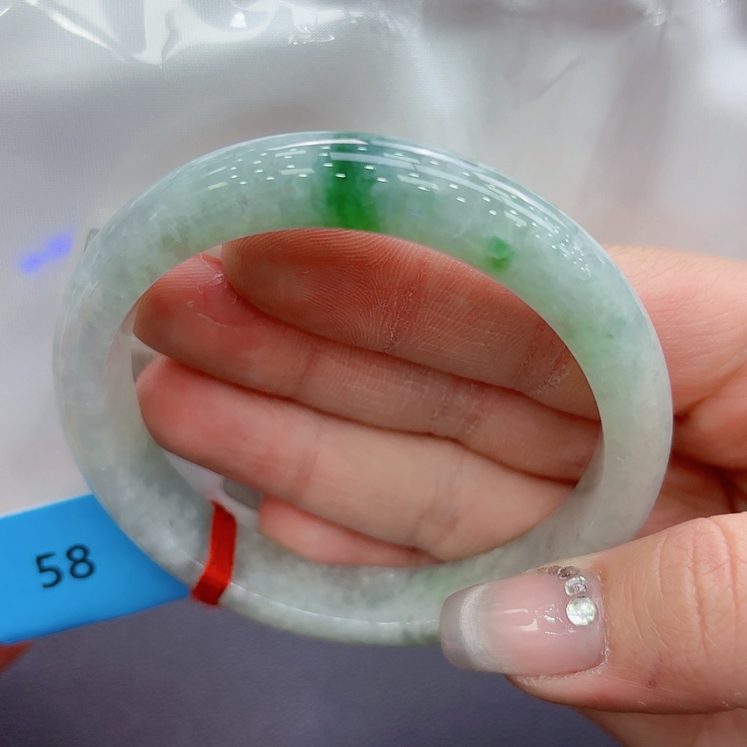 翡翠手镯未镶嵌精品•58.59