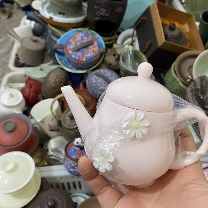 陶瓷艺术品及陶瓷制品