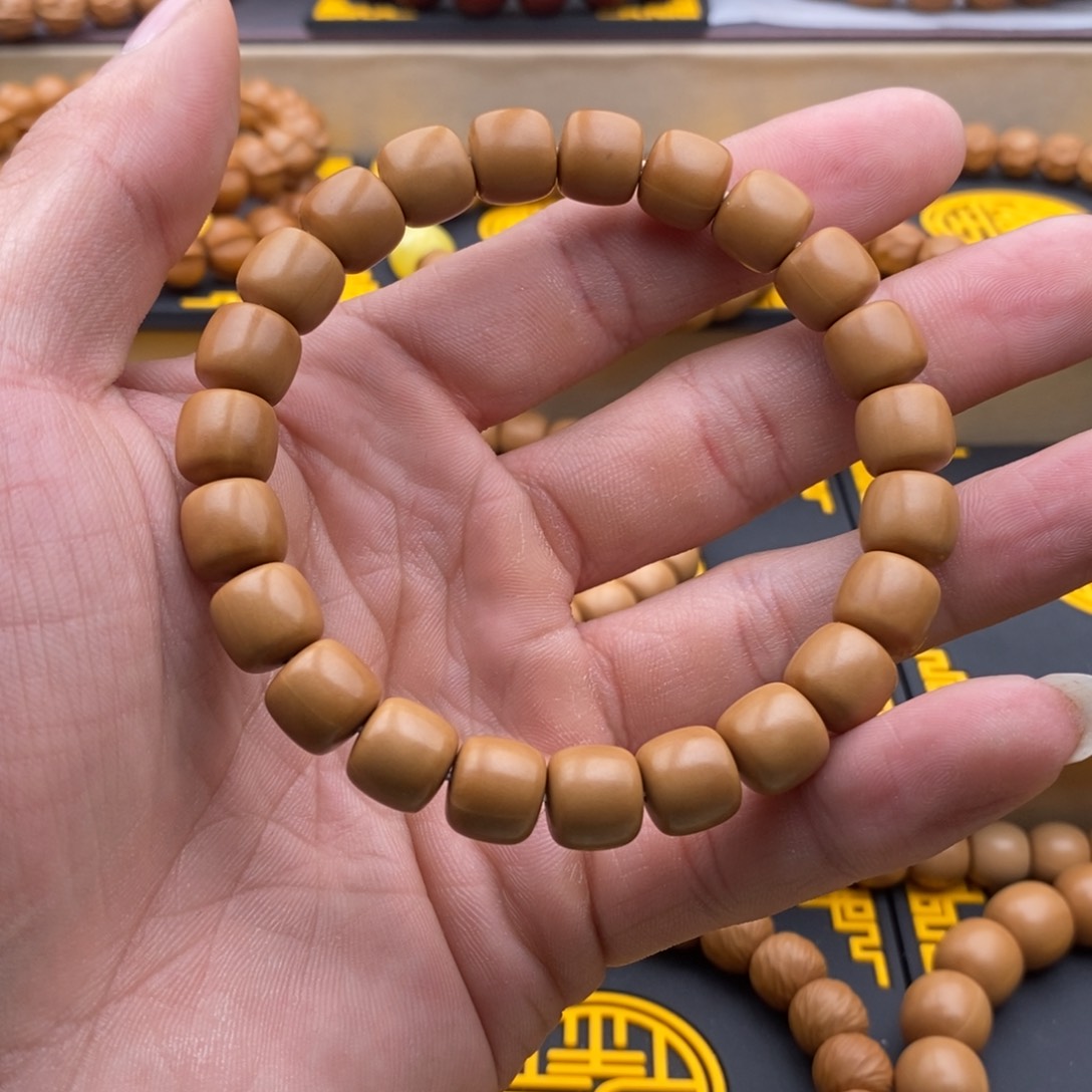 文玩核桃手串施*平道珠