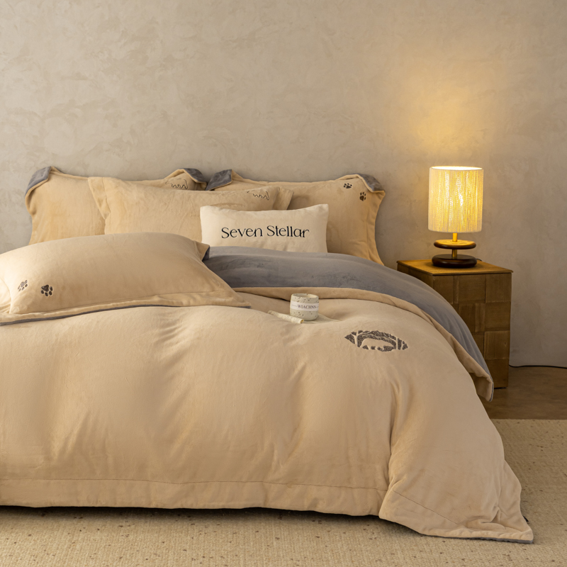 秋冬加厚保暖绒牛奶绒床上四件套柔软亲肤可裸睡套件-北迹雪影