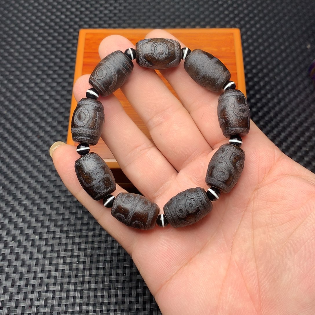 星***潇玛瑙/玉髓未镶嵌手链