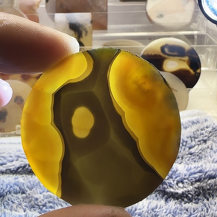 玛瑙/玉髓未镶嵌珠宝奇石