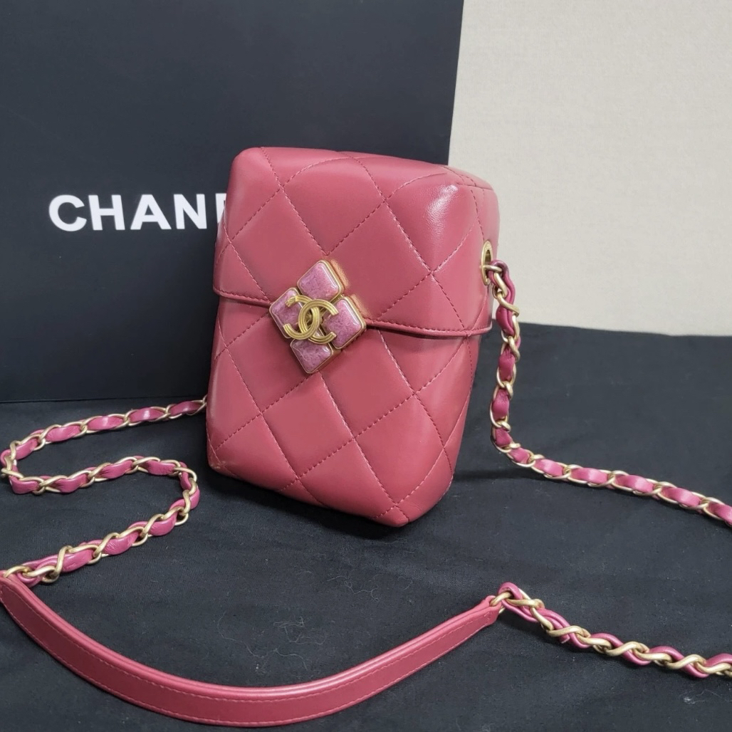 95新 Chanel/香奈儿 98新 奢总管/宝石盒子包/芯片